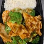 Best 芥兰鸡晚餐Chicken w. Broccoli (Combo Platter) in Edison, NJ